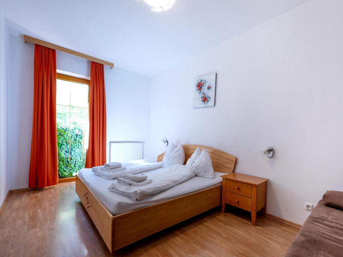 Bedroom 2, Apartment Neustift near Stubai Glacier Skiing, Innsbruck Land