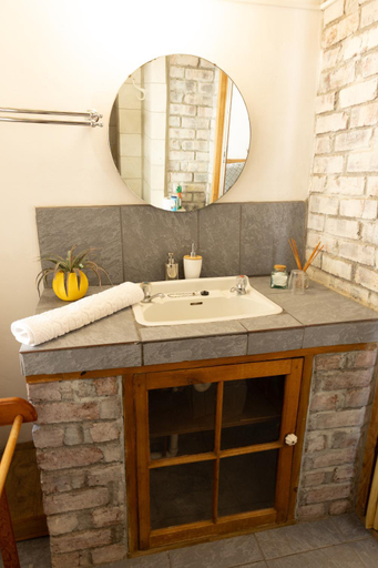 Bathroom 4, Ou Klipskuur Self-Catering Accommodation, Namakwa