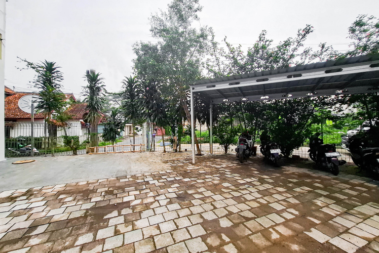Exterior 3, Patra Guesthouse Syariah Salatiga RedPartner, Salatiga