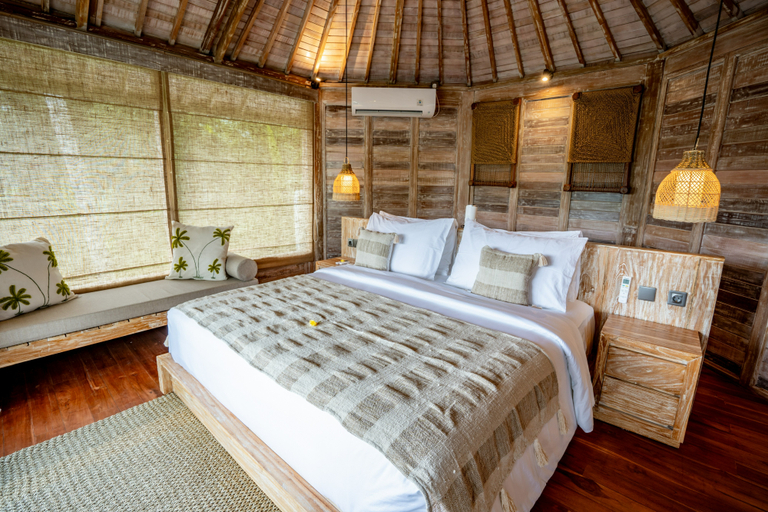 Others 3, Moonlit Jungle Wooden Villa with Jungle View, Gianyar
