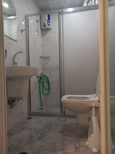 Bathroom 2, Hotel Anadolu, Finike