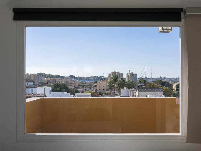 4, - House In, Cádiz