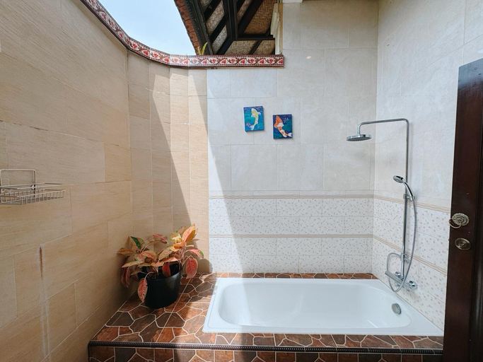 Bathroom 2, Rumah Kelinci 2BR private pool, Gianyar