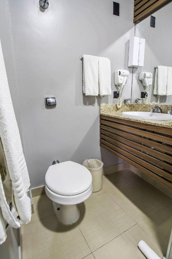 Bathroom 5, Deville Prime Maringá, Maringá