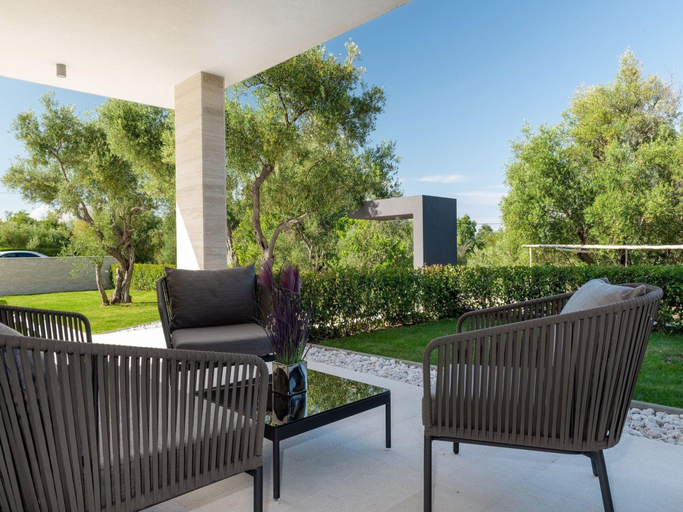 4, Luxurious villa in Drenje, Raša