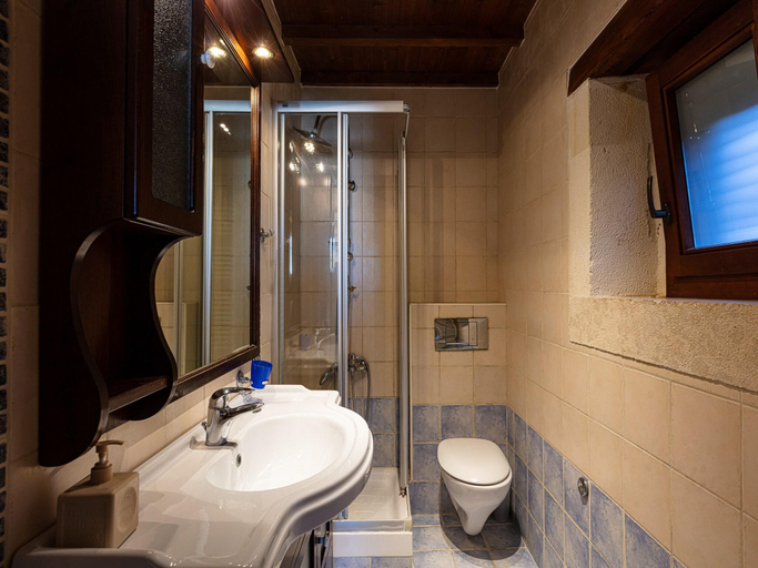 Bathroom 3, Villa in Adelianos Kampos, Crete