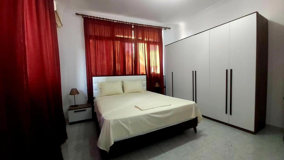 Bedroom 2, Central Apartments Shoshi, Tiranës
