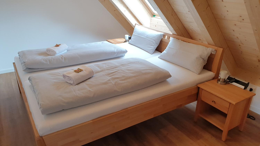 Bedroom 4, Pension Antje Ekert, Bodenseekreis