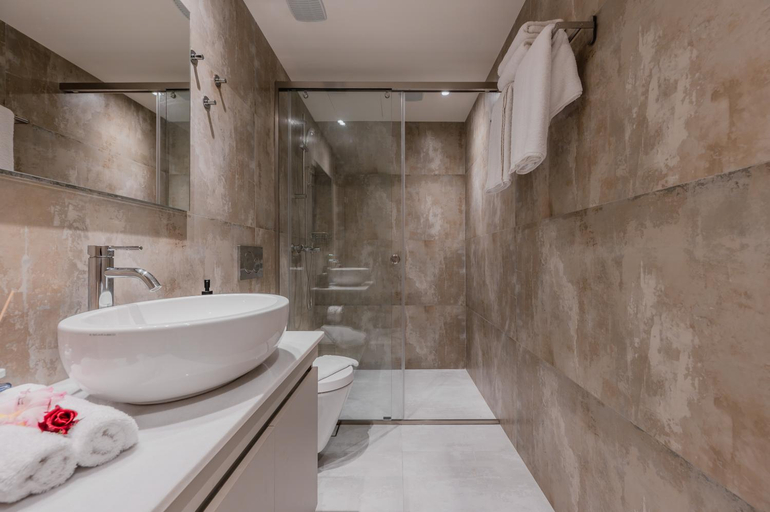 Bathroom, Casa Karinea - Serene Stone House Retreat, Crete
