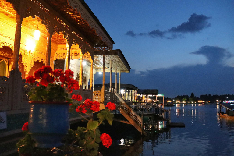 Exterior & Views, Chicago Group of Houseboats, Srinagar