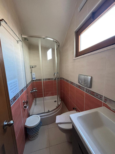 Bathroom 4, Dores Residence, Marmaris