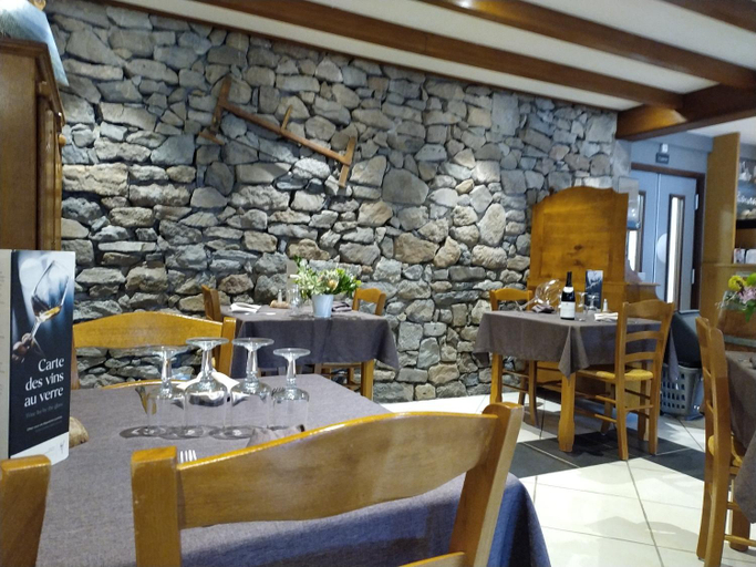 Food & Drinks 4, Logis Hotel Restaurant Auberge du Bougnat, Puy-de-Dôme