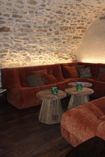 Others 5, Le Prieure, Alpes-de-Haute-Provence