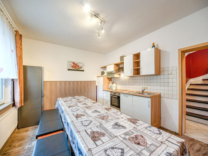 Bedroom 2, Spacious Villa near Center, Hochsauerlandkreis