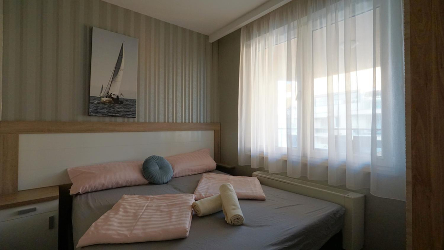 Bedroom 3, Galerius Golden Beach Apartment, Siófok