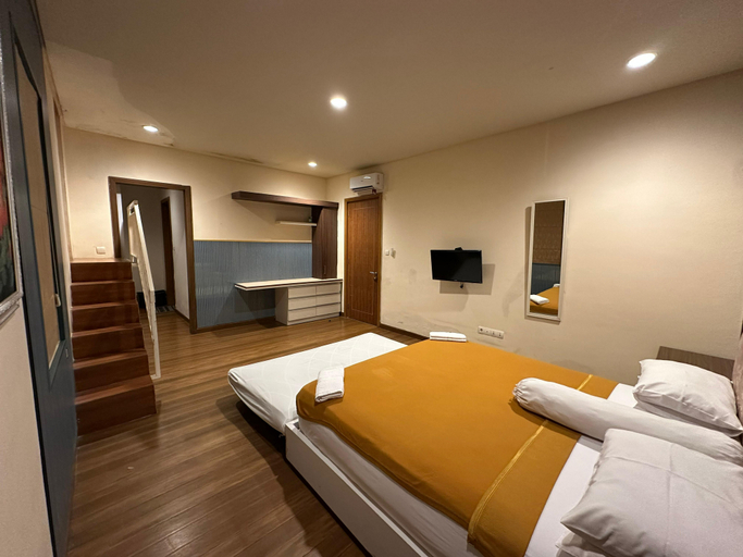 Bedroom 5, Luxurious Villa at Vimala Hills (KB 05) - BBQ, Iftar, Catering option, Bogor