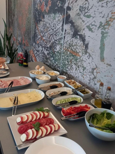 Food & Drinks 5, Blu Residence, Zielona