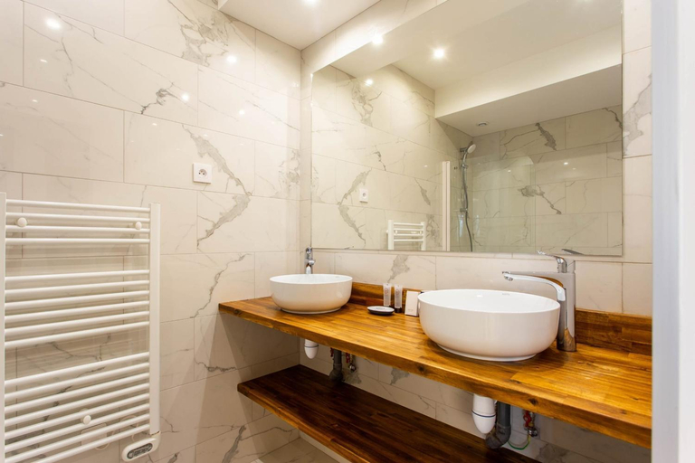 Bathroom 3, Stunning apartment - 3BR10P - BastilleVoltaire - D, Paris
