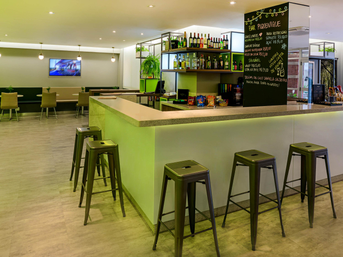 Food & Drinks 5, Ibis Styles Curitiba Centro Civico, Curitiba