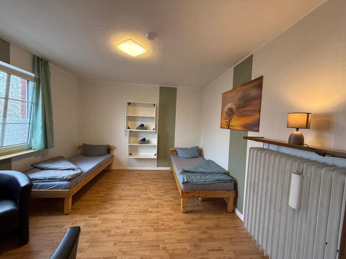 Others 5, Zimmer 2, Lüneburg