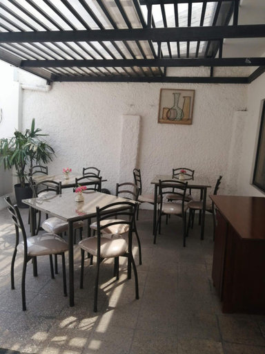 Food & Drinks, San Jose hospedaje, Cuenca