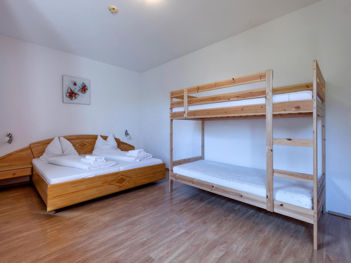 Bedroom 2, Apartment Neustift near Stubai Glacier Skiing, Innsbruck Land
