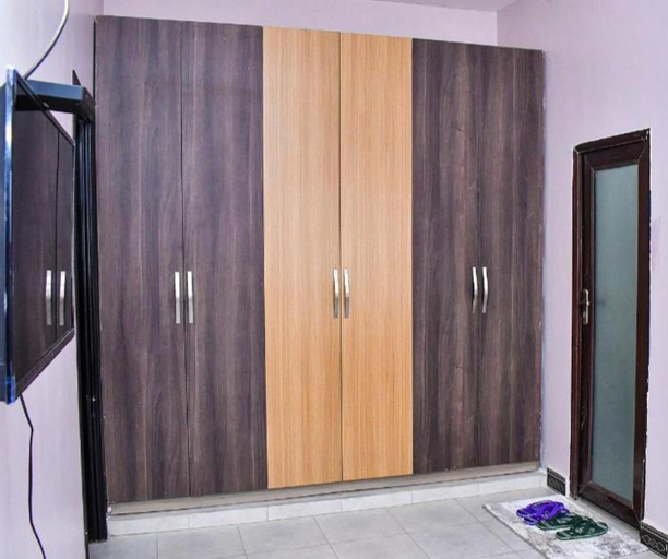 Others 2, Biira Shared Apartment, Busiiro