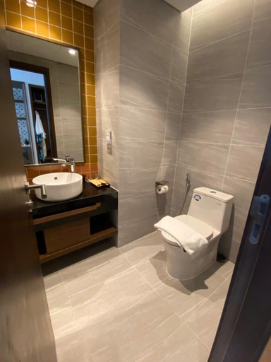 Bathroom 5, Apec Mandala Hotel Mui Ne, Phan Thiết