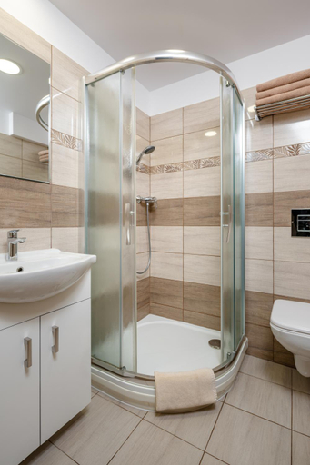 Bathroom 3, Horsky hotel Paprsek, Šumperk