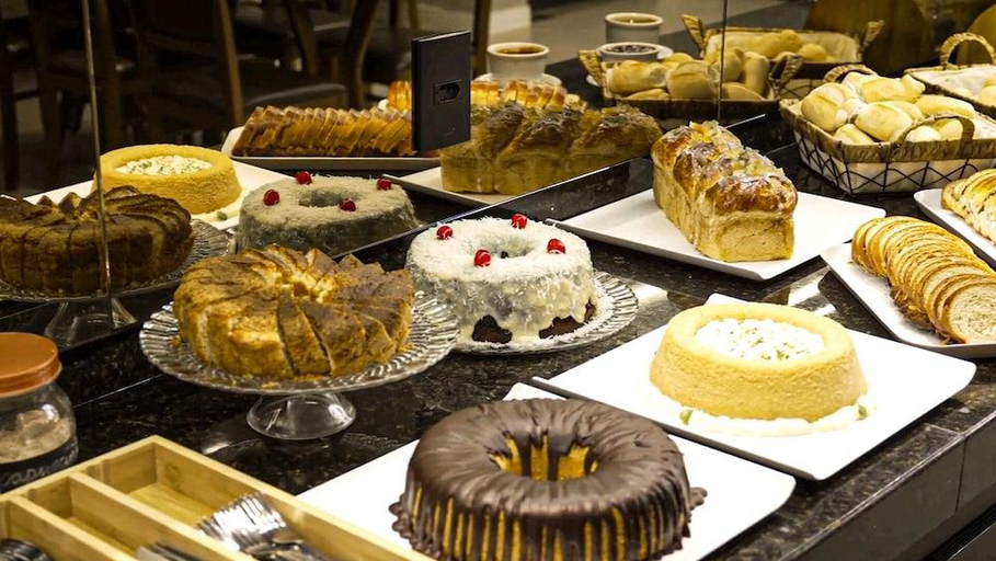 Food & Drinks 5, Morada Inn Hotel, Franca