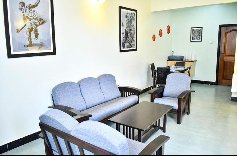 Shared lounge/TV area, Biira Shared Apartment, Busiiro