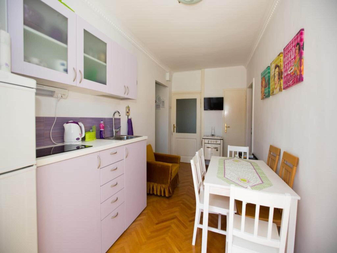 Others 5, Guest House Gugily- Twin Room with Shared Bathroom and City View, Dubrovnik
