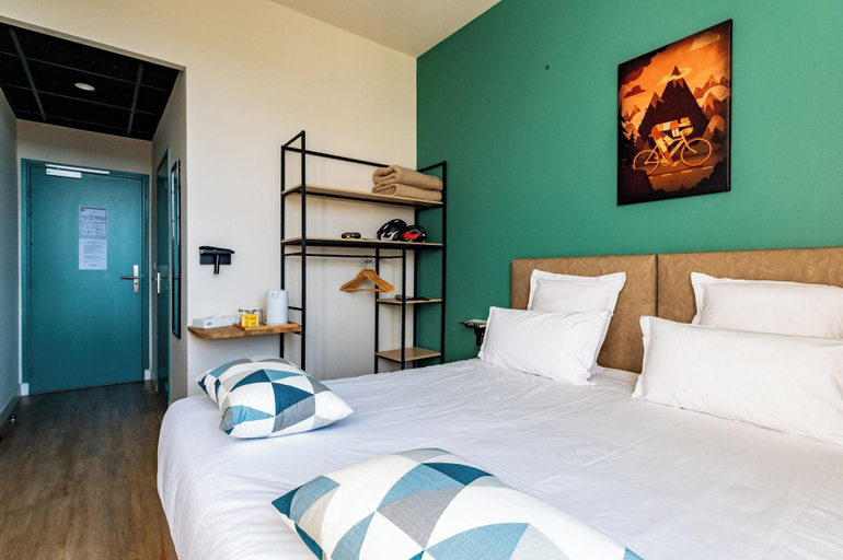 Bedroom 2, Grand Gite - Hotel Le Nesk, Vaucluse