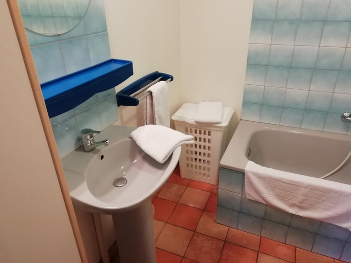 Bathroom 4, Chalet in France near the Beach Pool, Somme