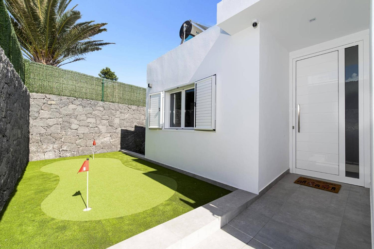 Facilities 2, Villa Aqualava 1 by Villa Plus, Las Palmas