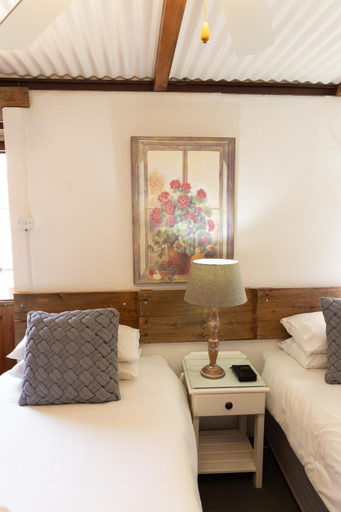 Bedroom 2, Ou Klipskuur Self-Catering Accommodation, Namakwa