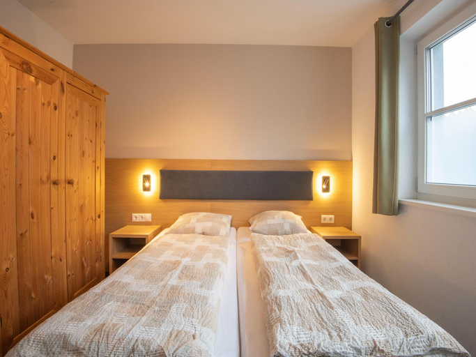 Bedroom 2, Apartment in Brixen near SkiWelt Lift, Kitzbühel