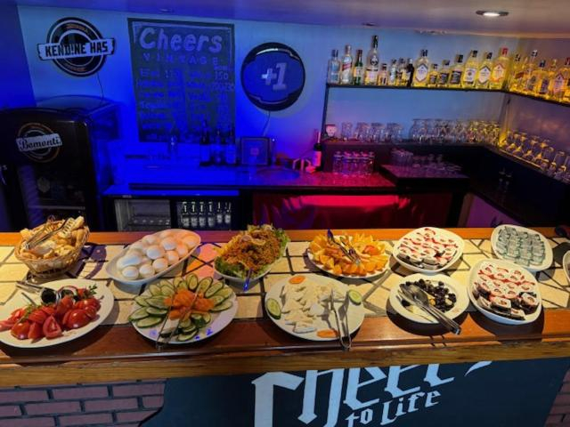 Food & Drinks 3, Cheers Vintage - Hostel, Fatih