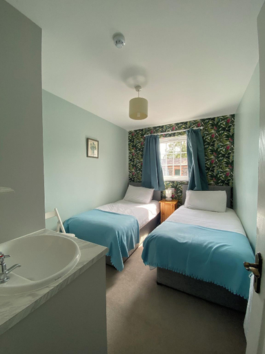 Bedroom 2, Courtyard Cottages at Ballyscullion Park, Mid Ulster