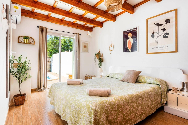 Bedroom 3, Villa De La Luz by Villa Plus, Baleares