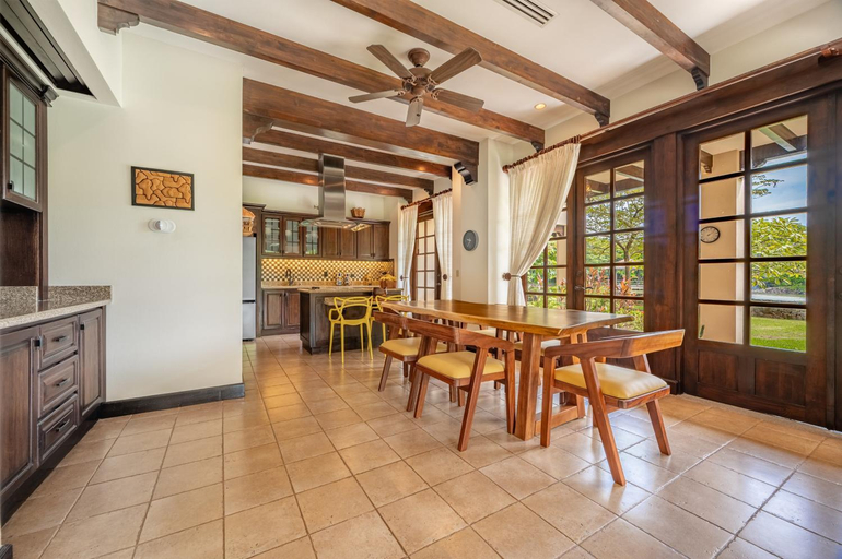 Food & Drinks, Dream House in prestigious Hacienda Pinilla, Santa Cruz