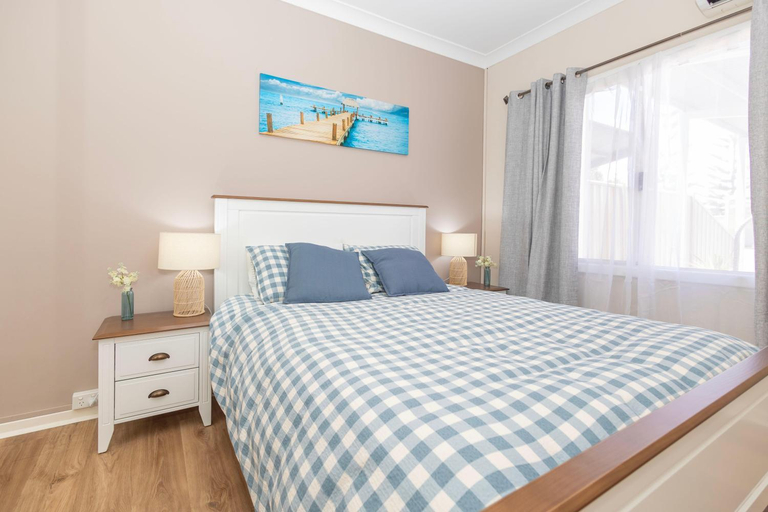 Bedroom 3, Ocean Breeze, Dandaragan