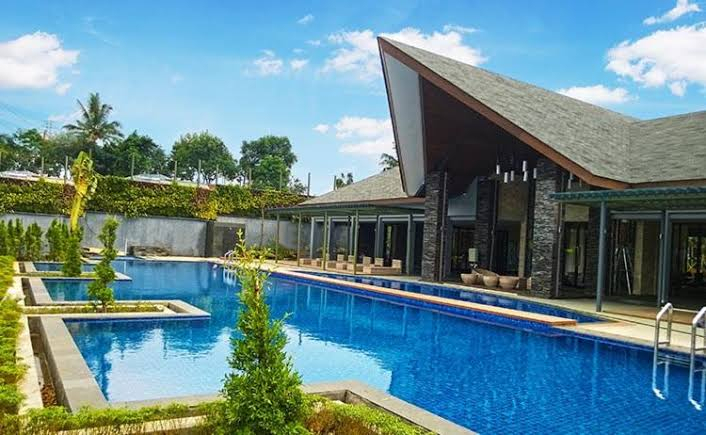 Sport & Beauty 3, Luxurious Villa at Vimala Hills (KB 05) - BBQ, Iftar, Catering option, Bogor