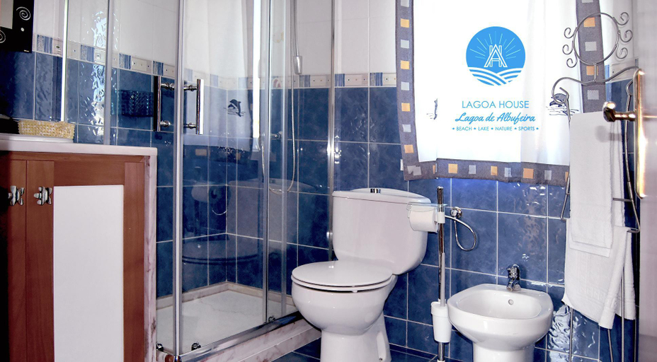 Bathroom, Lagoa House, Sesimbra