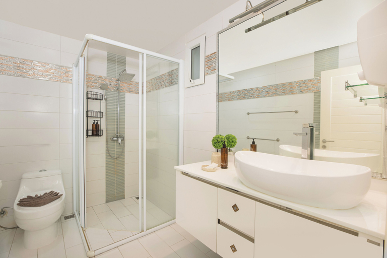 Bathroom 4, Woodbridge Property at Karon Butterfly, Pulau Phuket
