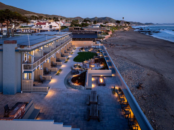 Exterior & Views 1, Shoreline Inn...on the beach, San Luis Obispo