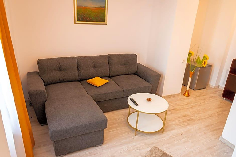 Others 5, Cantemir Hotel, Municipiul Bucuresti