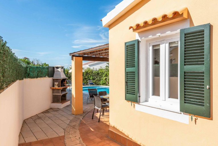Others 5, Vora de la Mar, Baleares
