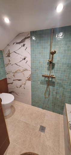 Bathroom 4, Villa De Alexiano, Drôme