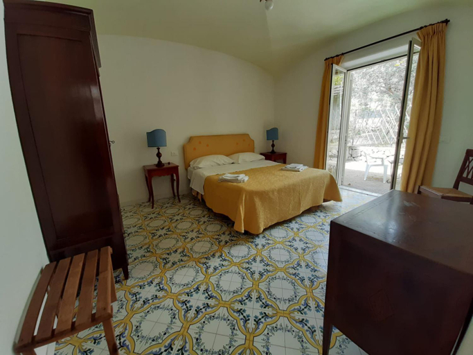 Bedroom 2, Il Vitigno di Dioniso, Napoli
